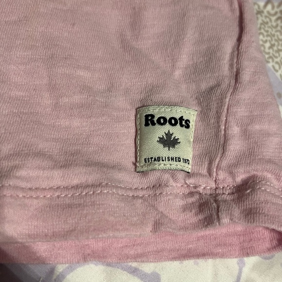 Sold.Roots toddler girl T-shirt 4T - Picture 3 of 3